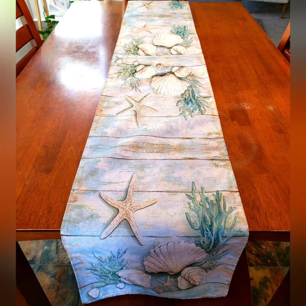 COASTAL SEASHELL TABLE RUNNER